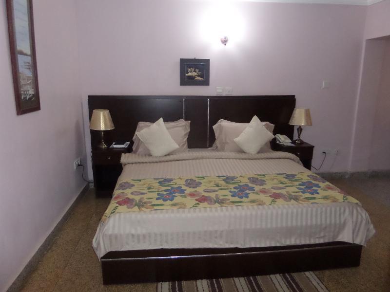 Sheer Luxury Apartments And Suites Abuja Esterno foto