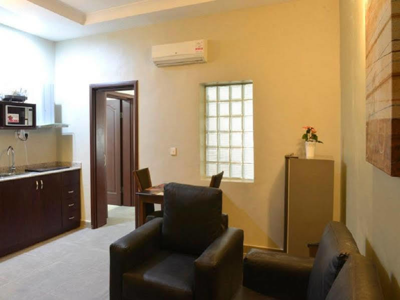 Sheer Luxury Apartments And Suites Abuja Esterno foto